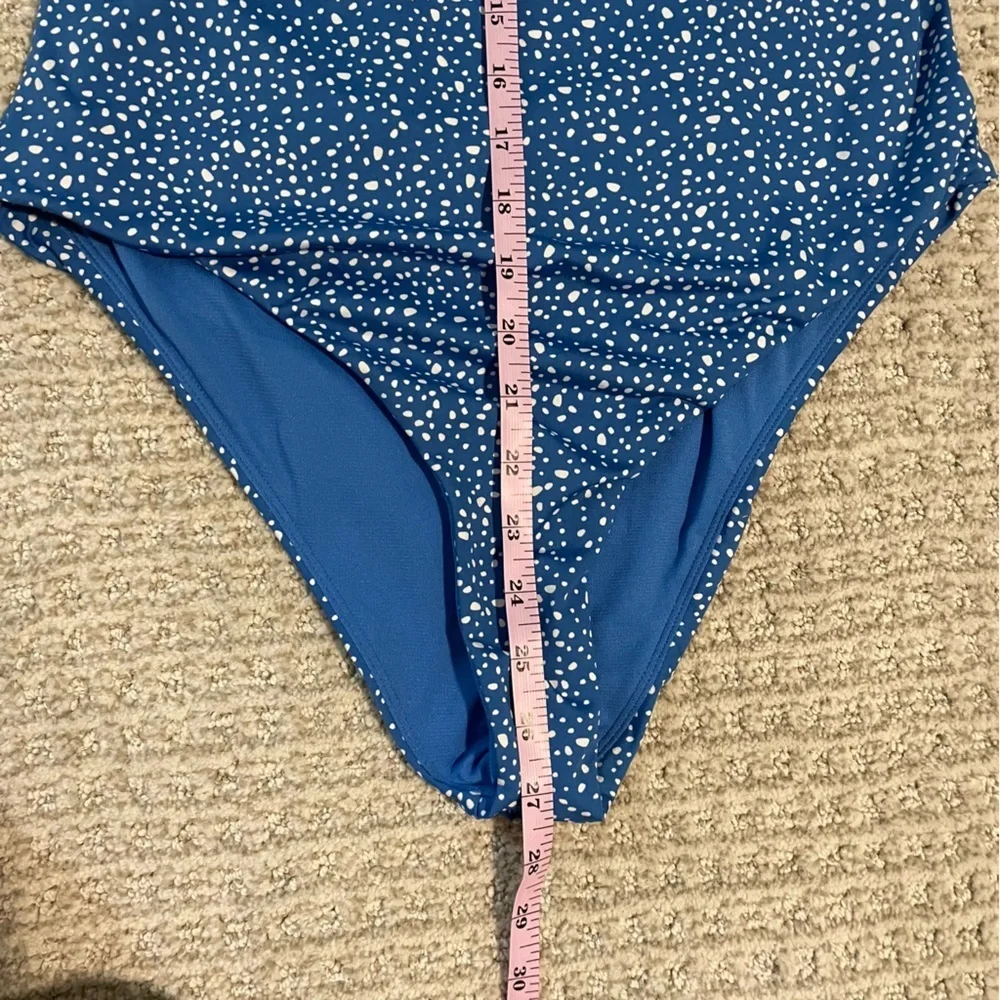 Nike‎ Swim Blue Water Dots Open Back One Piece large